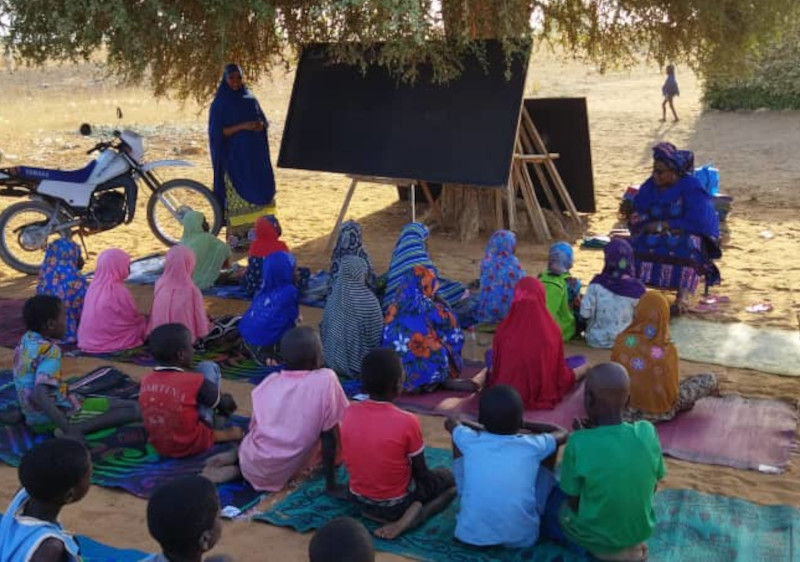 escuela-airelibre-niger.jpg